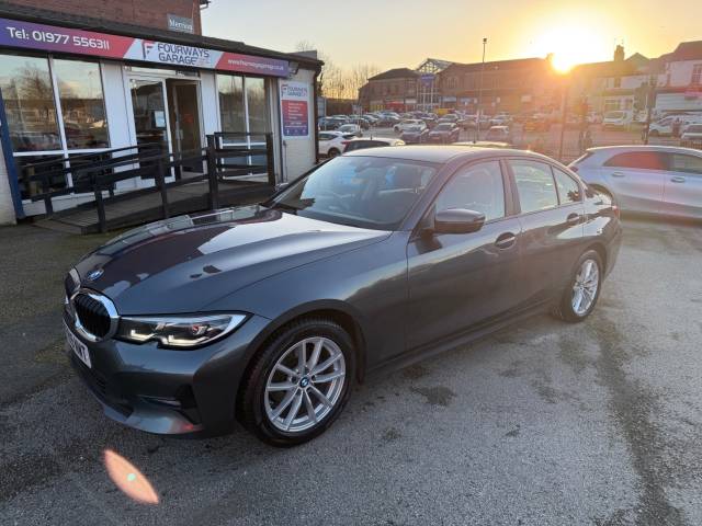 BMW 3 Series 2.0 318d SE 4dr Step Auto Saloon Diesel Metallic Grey