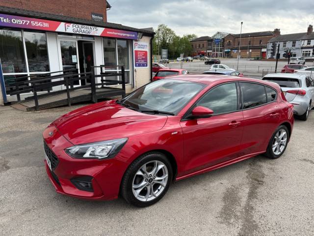 Ford Focus 1.5 EcoBlue 120 ST-Line 5dr Hatchback Diesel Metallic Red